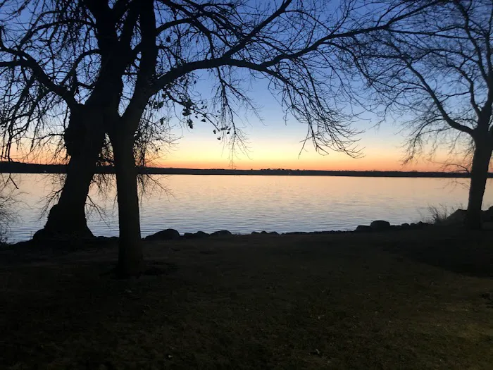 Lakeshore RV Park Picture 7