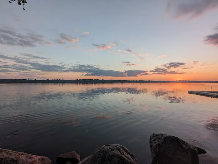 Lakeshore RV Park Picture 2
