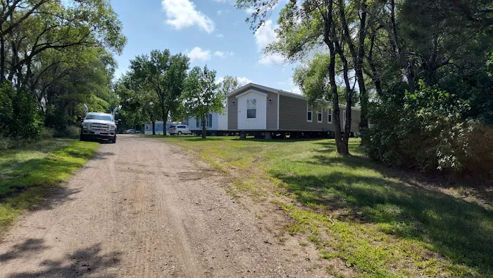 Hansen's Loop RV & Mobile Home Park Picture 6