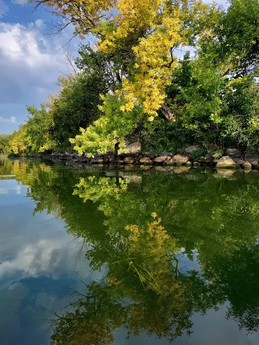 BIG STONE LAKE STATE PARK CAMPGROUND Picture 4