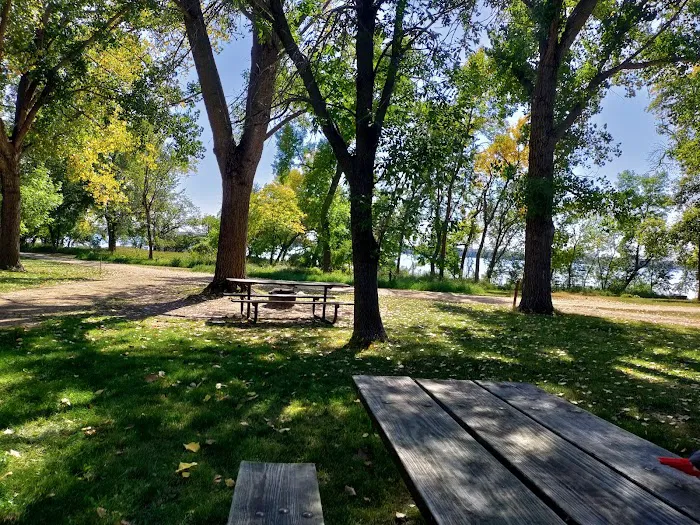BIG STONE LAKE STATE PARK CAMPGROUND Picture 10