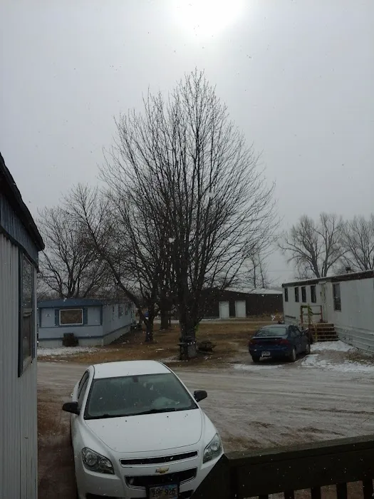 Riggin Trailer Court Picture 3
