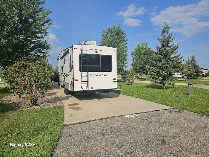 Prairie View RV Park and Campground Picture 2