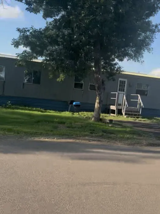 Riverside Mobile Home Park Picture 1