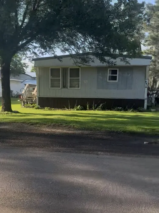 Riverside Mobile Home Park Picture 8