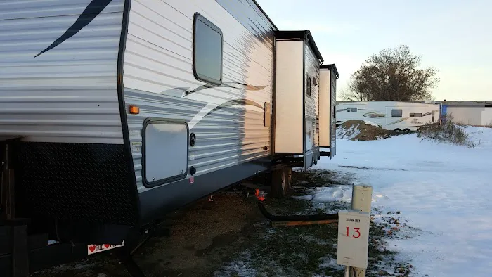 Prairie Pasque Campground Picture 9