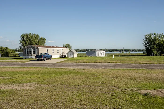 Country View & Mallard Cove Mobile Park Picture 3