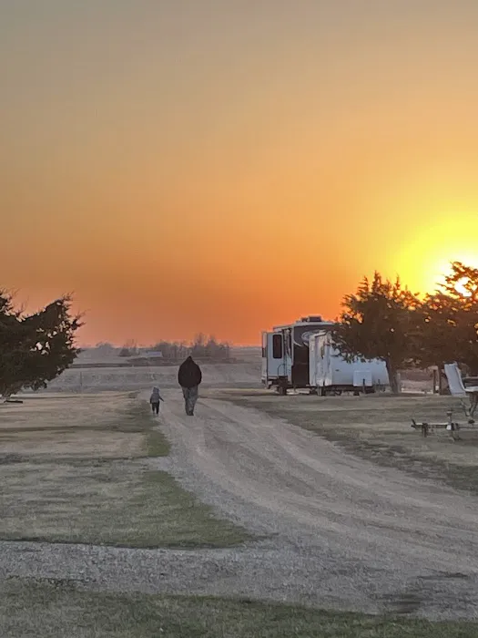 Lake Country Campground Picture 1