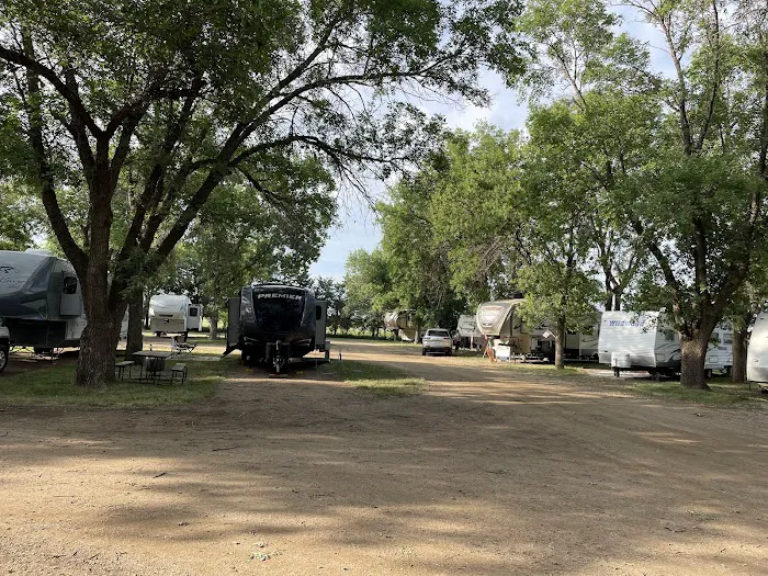 Dakota Campground Picture 10