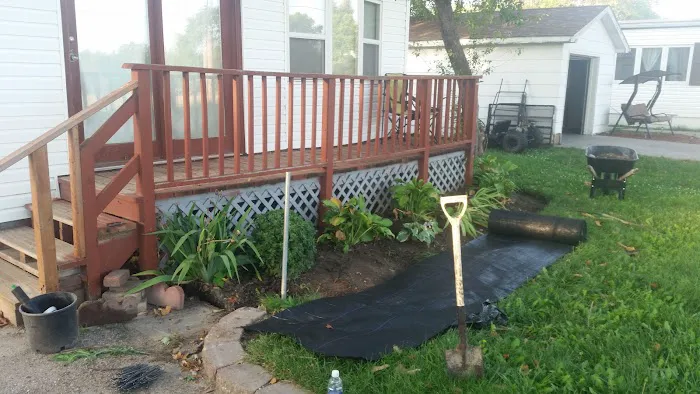 Kingswood Mobile Home Park Picture 9