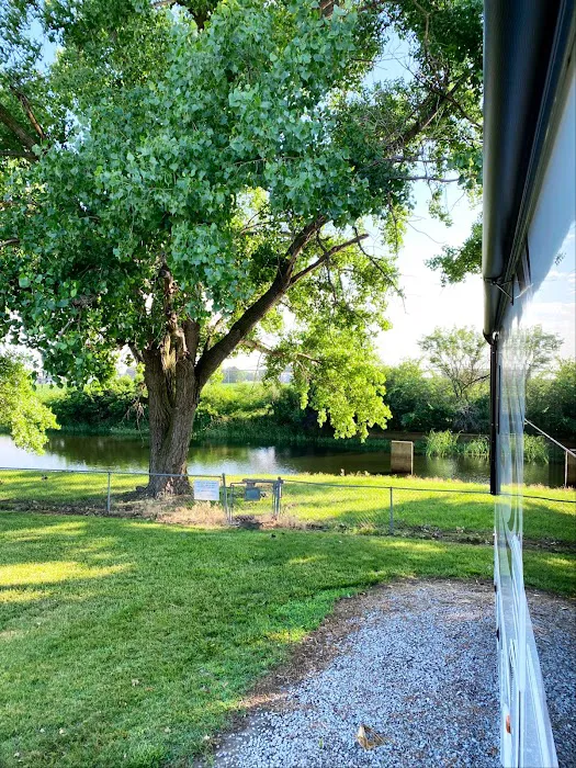 Lakeshore RV Park Picture 6