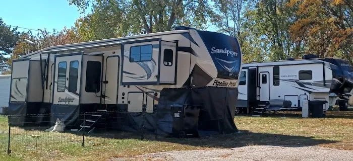 Smitty's RV Park Picture 1