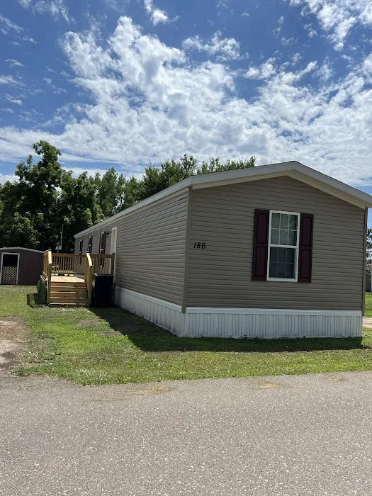 Smitty's Mobile Home Park Picture 6