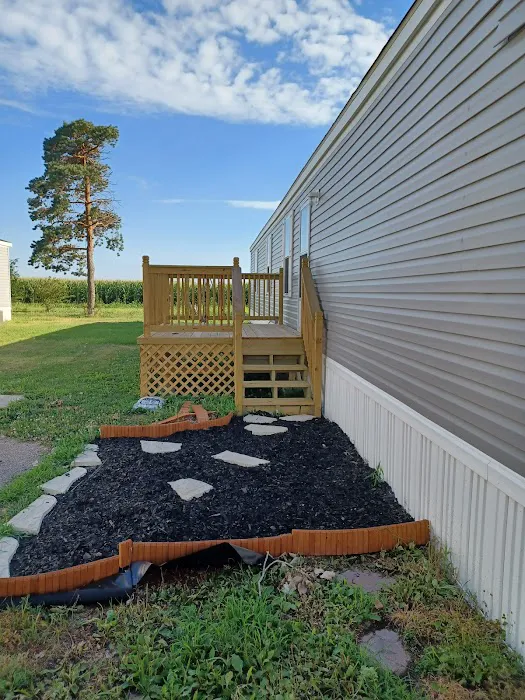 Smitty's Mobile Home Park Picture 5