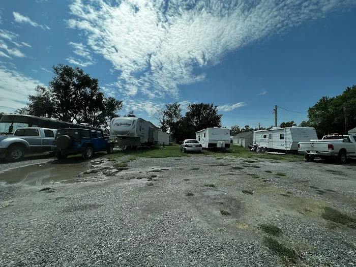 RV Parking Picture 3