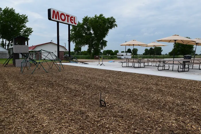 Firefly Meadows RV Park And Campground Picture 5