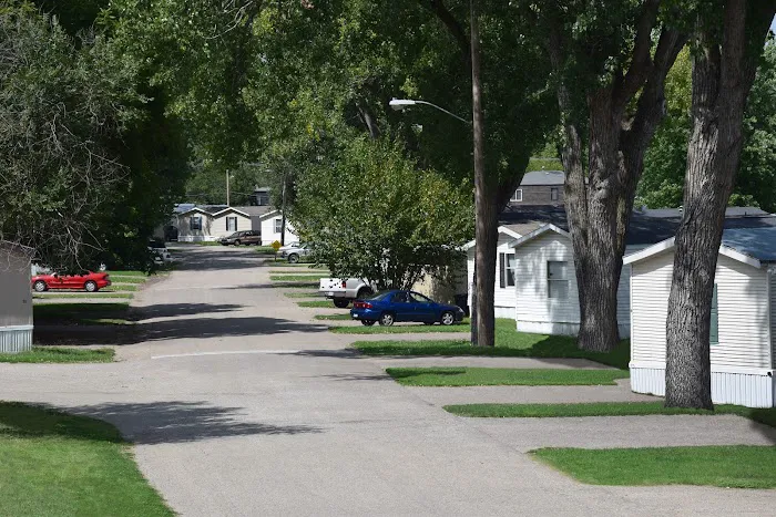 Blue Valley Manufactured Home Community Picture 4