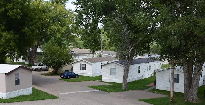 Blue Valley Manufactured Home Community Picture 6