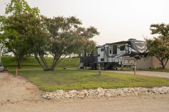The Ridge RV Park Picture 5