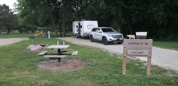 Oregon Trail RV Park Picture 7