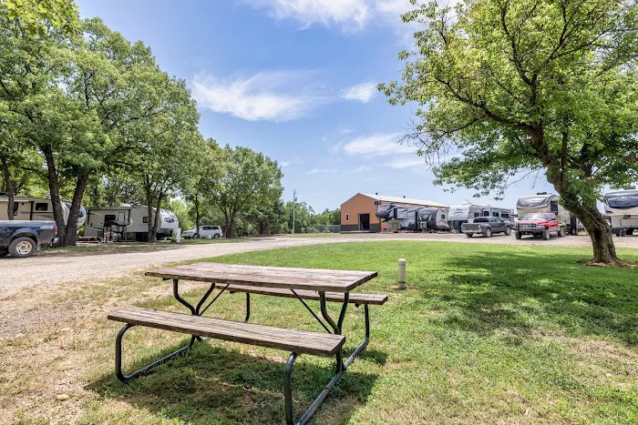 Happy Joy Acres - RV Park & Campground Picture 3