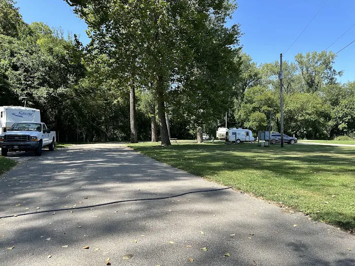 Riverfront Campground Picture 4