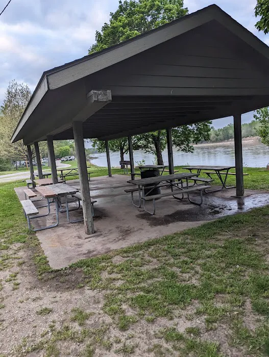 Riverfront Campground Picture 8