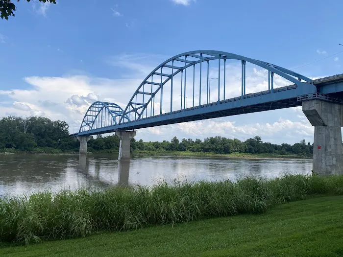 Riverfront Campground Picture 1
