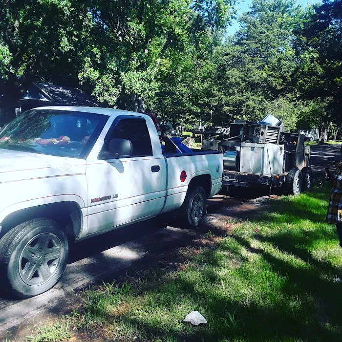 Oak Lane Mobile Home Park Picture 6