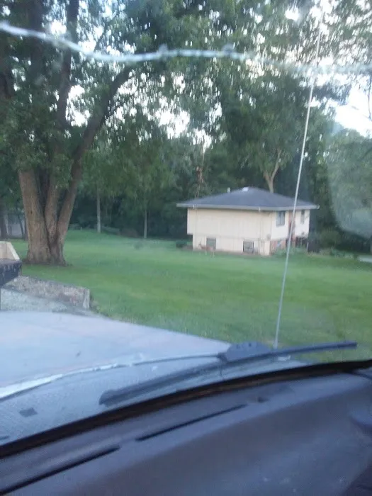 Oak Lane Mobile Home Park Picture 4
