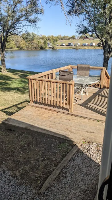 Suncatcher Lake RV Park Picture 8