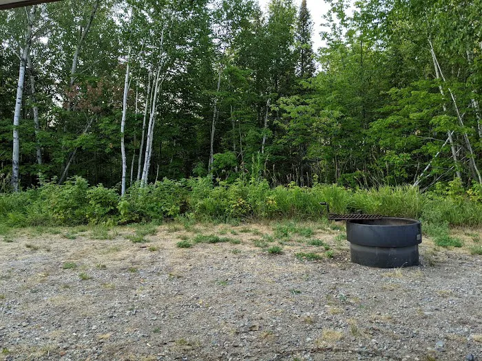 Vermilion Ridge Campground Picture 6
