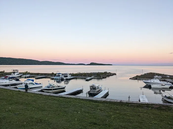 Grand Portage Marina and RV Campground Picture 6