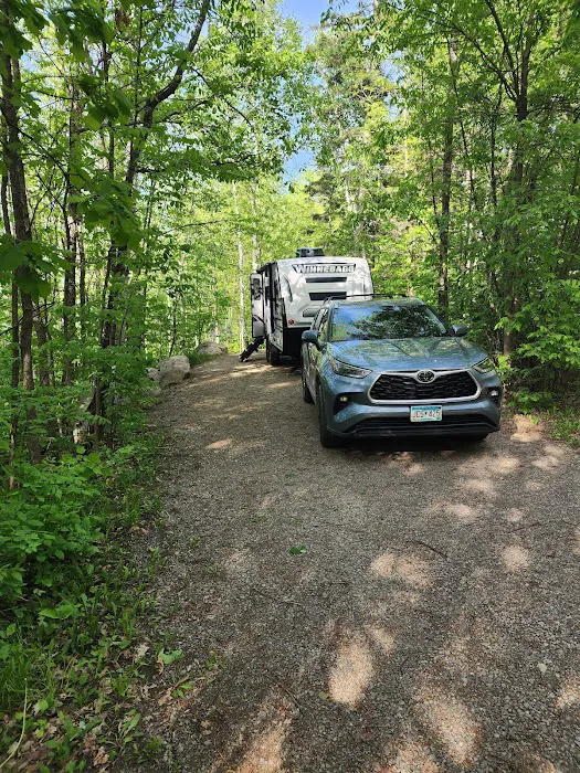 Fall Lake Campground Picture 7