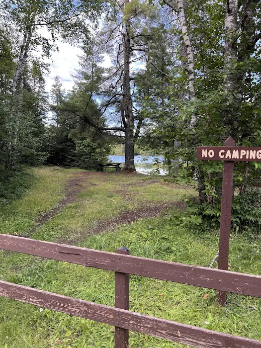 Hogback Lake Rustic Campground & Backcountry Sites Picture 6