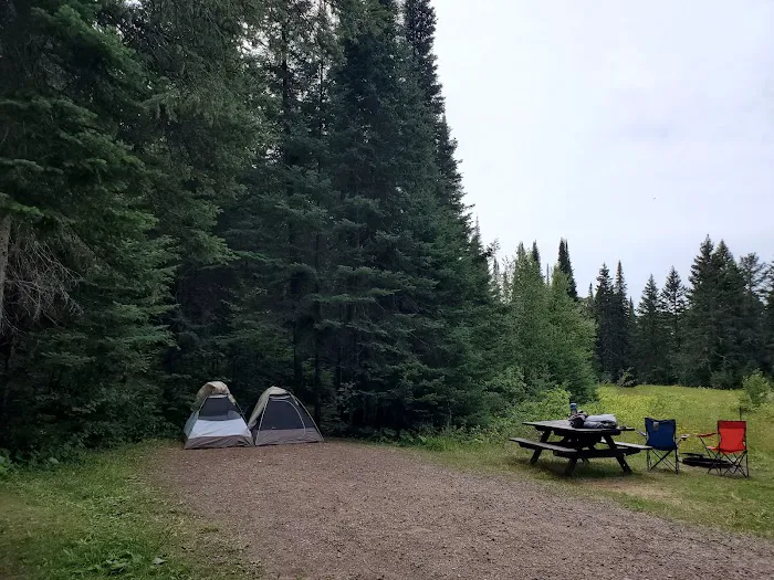 Harriet Lake Rustic Campground Picture 4