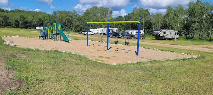 Nevis Campground & RV Park Picture 8