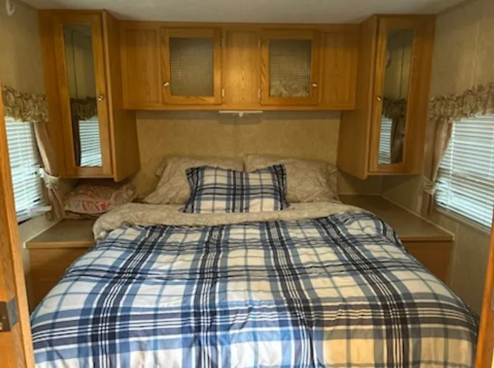 Daisy lake RV Campground Picture 7