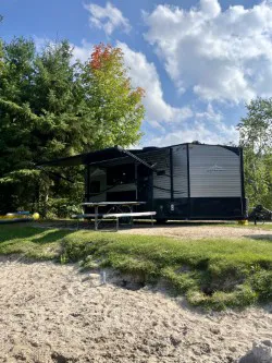 Campers' Paradise Picture 4