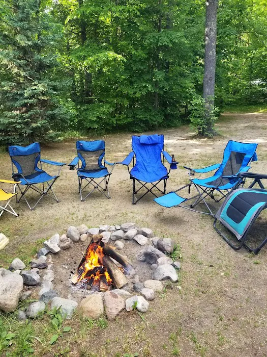 Camper's Paradise Office Picture 4
