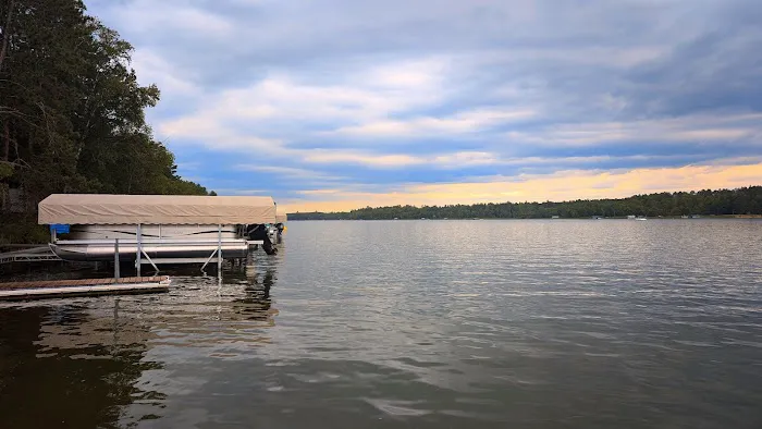 Vagabond Village Campground Picture 5