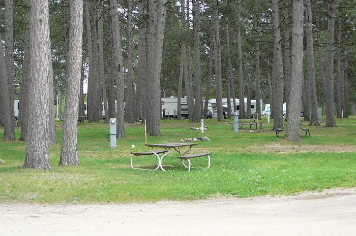 Big Pines RV Park Picture 7