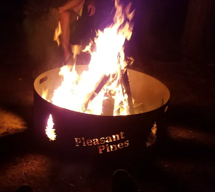 Pleasant Pines Resort and Campground Picture 9