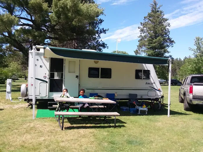 Big Winnie Store RV Park & Campground Picture 3