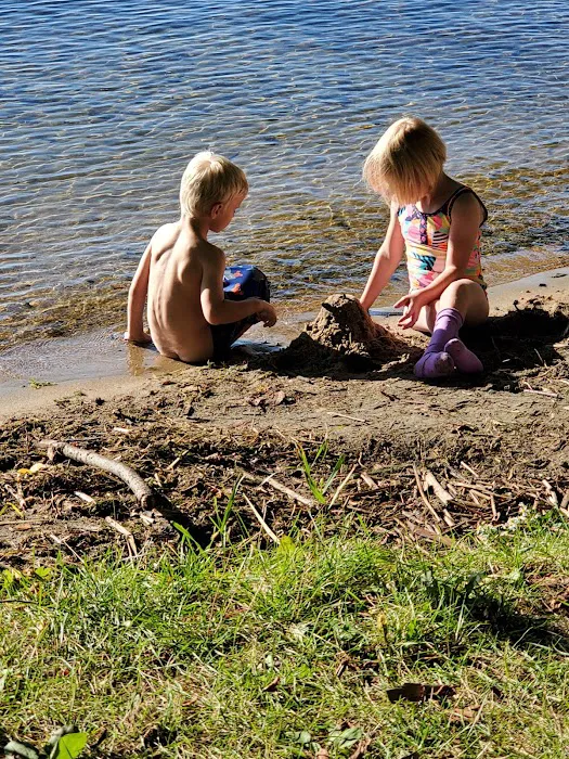 Deer Lake Campground Picture 6