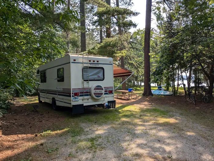 East Seelye Bay Campground Picture 3