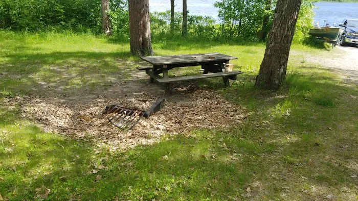 Middle Pigeon River Campground Picture 2