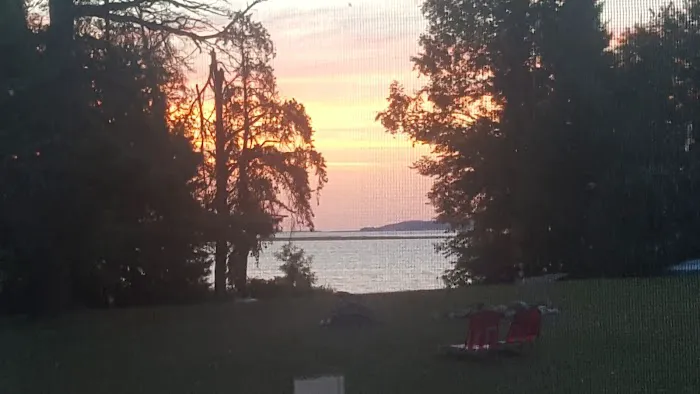 Trails RV Park Picture 5