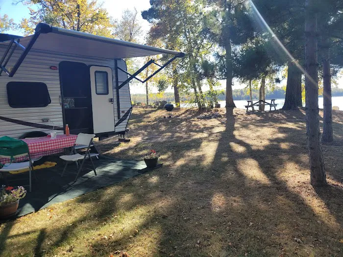 Quietwoods Resort & Campground Picture 9