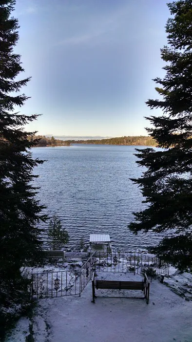 Scenic Lodging Picture 6